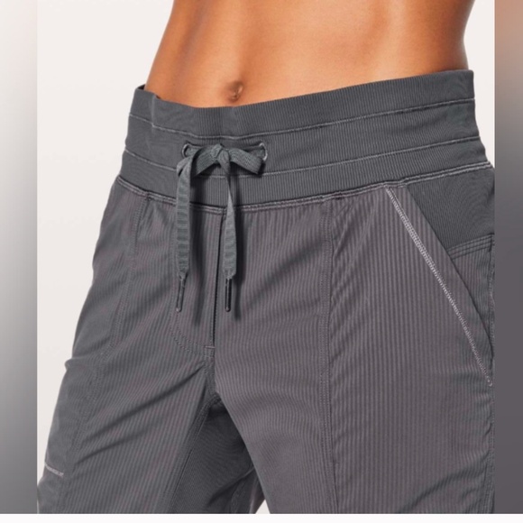 Lululemon Street To Studio Pant II *Unlined 28" Gray Size 12 - Picture 3 of 6